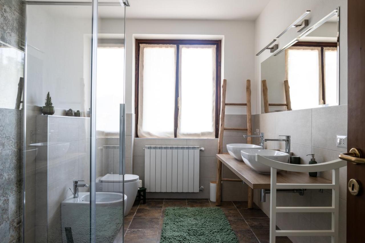 Villa De Alberti Vergiate Extérieur photo